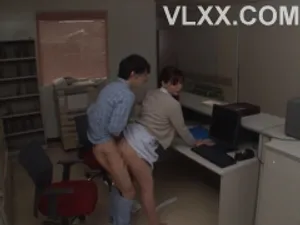 em chỉ đút 1cm thôi sex